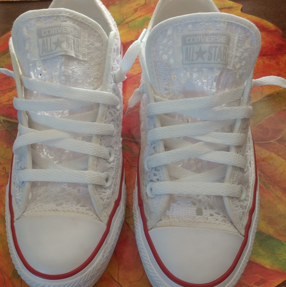 LACE CONVERSE